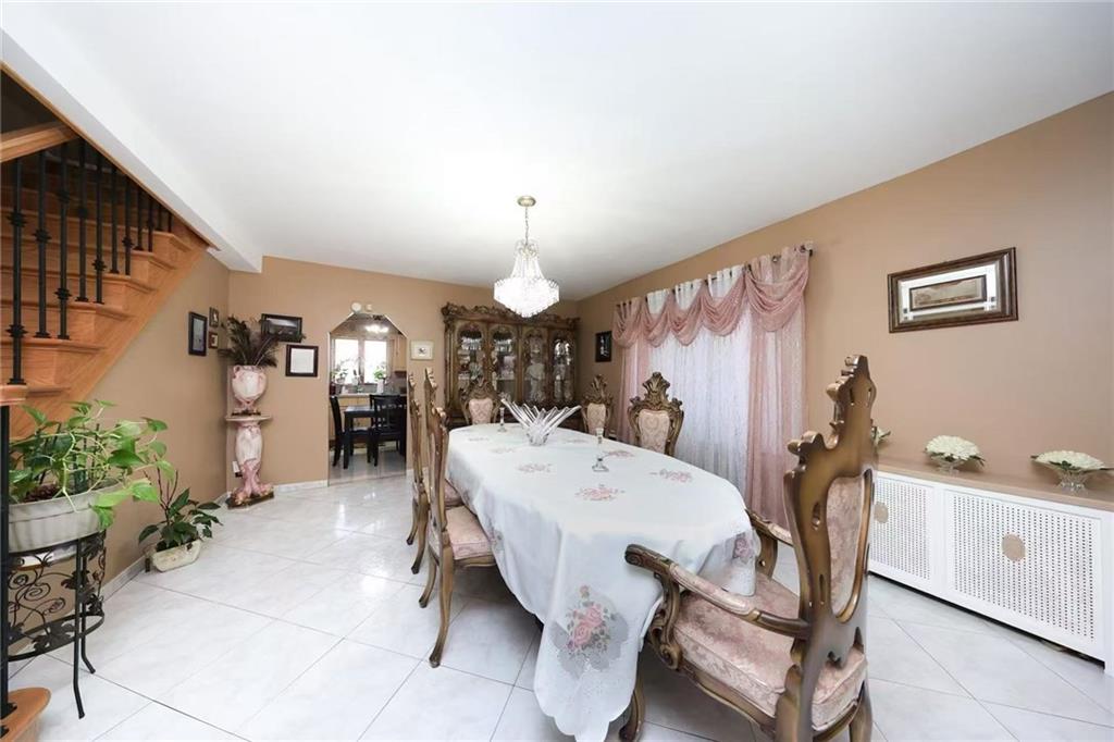 87-43 Union Turnpike Glendale Glendale NY 11385