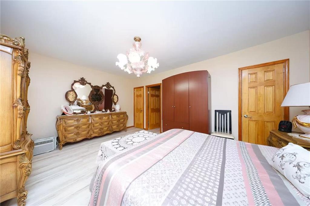 87-43 Union Turnpike Glendale Glendale NY 11385