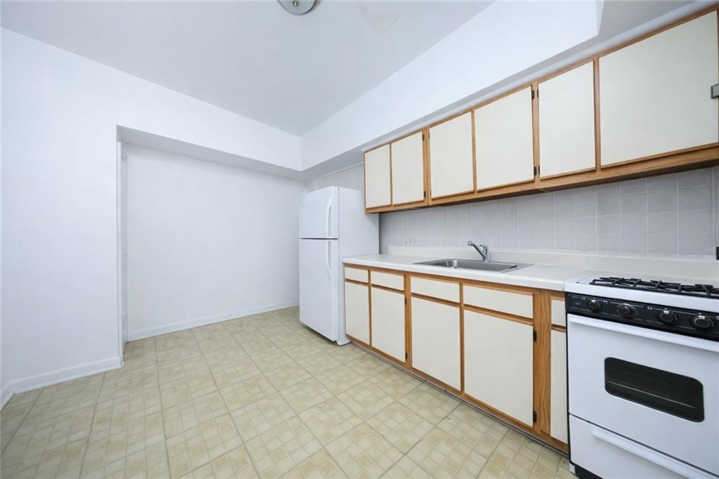 2030 West 8th Street Gravesend Brooklyn NY 11223