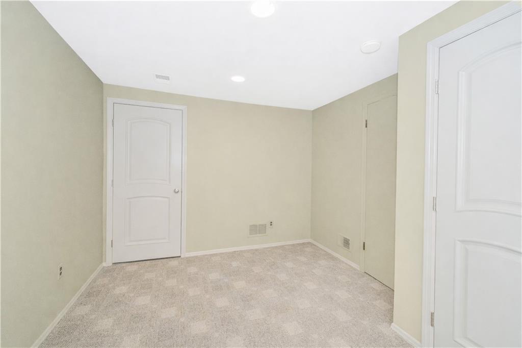 194 Justin Avenue Bay Terrace Staten Island NY 10306