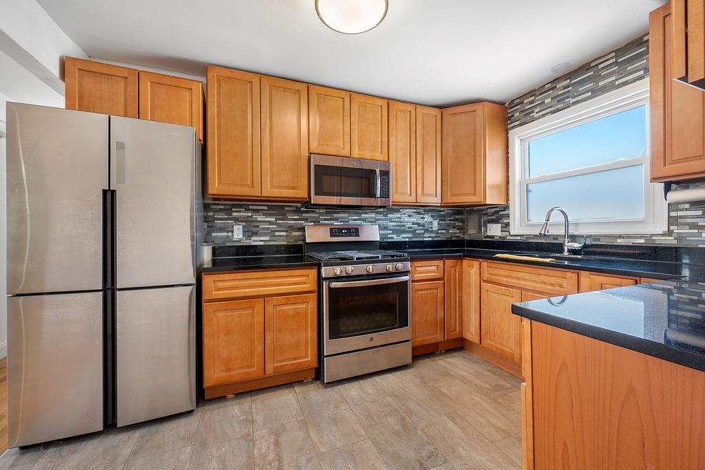 306 Buel Avenue Dongan Hills Staten Island NY 10305