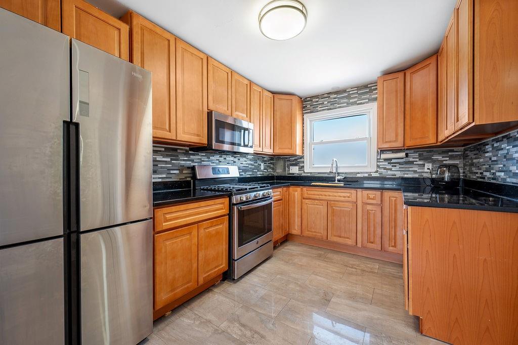 306 Buel Avenue Dongan Hills Staten Island NY 10305