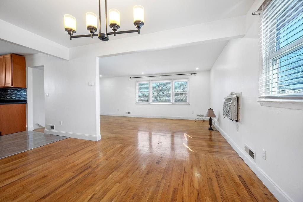 306 Buel Avenue Dongan Hills Staten Island NY 10305