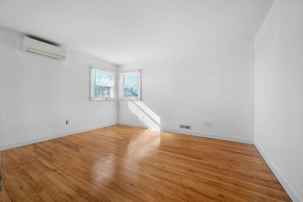 306 Buel Avenue Dongan Hills Staten Island NY 10305