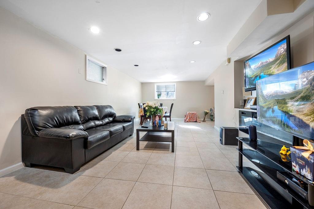 306 Buel Avenue Dongan Hills Staten Island NY 10305