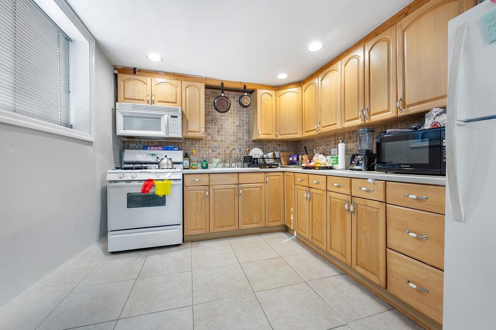 306 Buel Avenue Dongan Hills Staten Island NY 10305