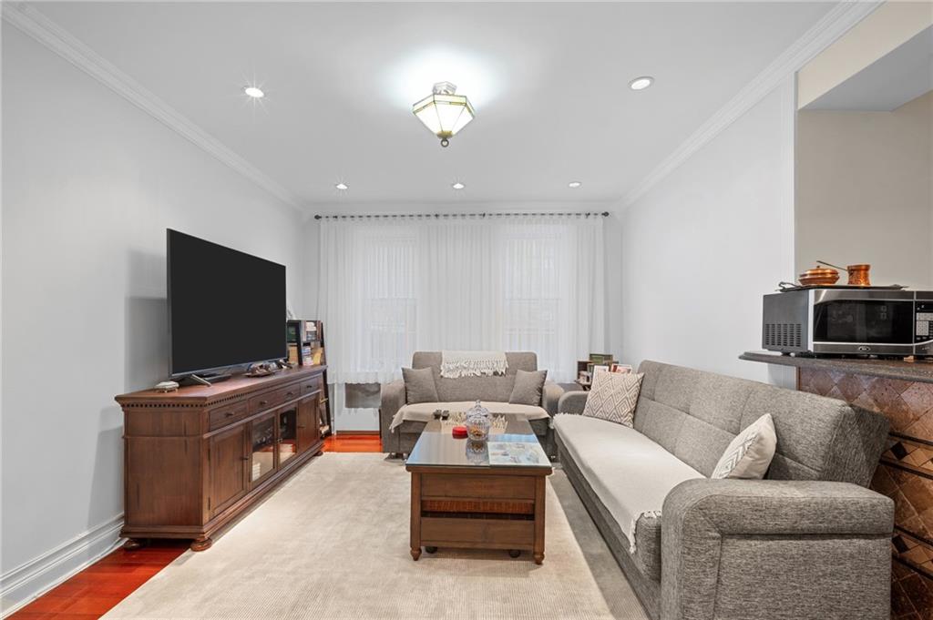 108-07 65th Road Forest Hills Forest Hills NY 11375