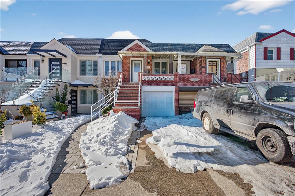 166 Pembroke Street Manhattan Beach Brooklyn NY 11235