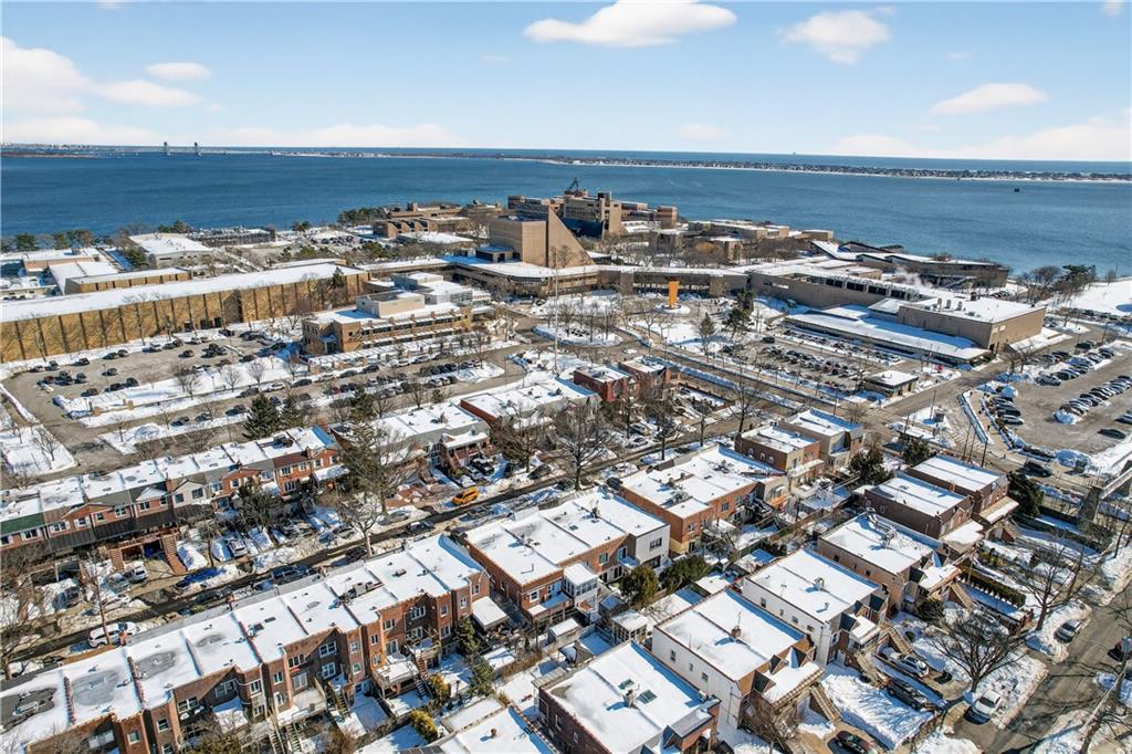 166 Pembroke Street Manhattan Beach Brooklyn NY 11235