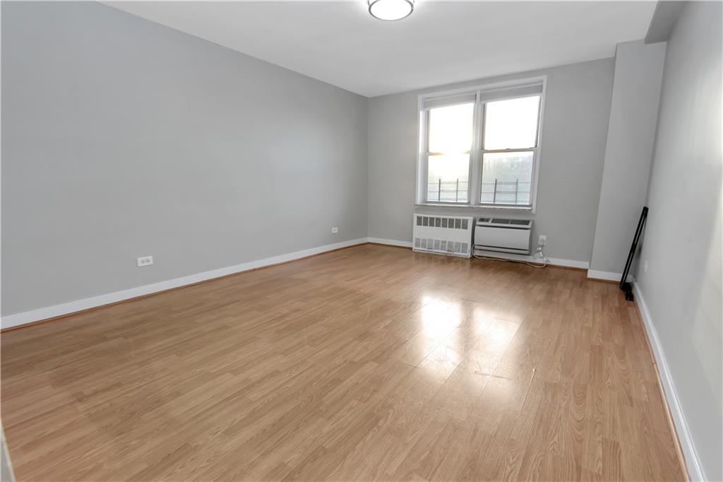 525 Ocean Parkway Kensington Brooklyn NY 11218