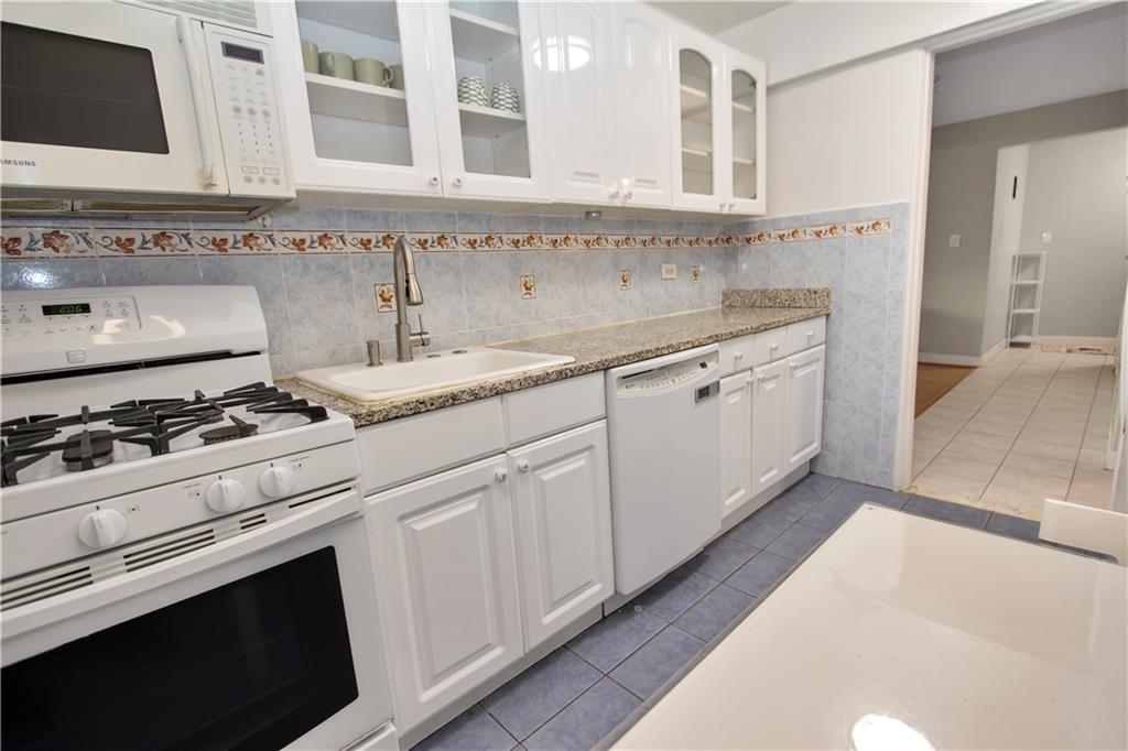 525 Ocean Parkway Kensington Brooklyn NY 11218