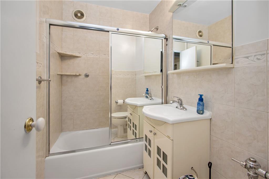 525 Ocean Parkway Kensington Brooklyn NY 11218