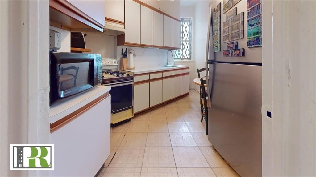 902 Ocean Parkway Midwood Brooklyn NY 11230