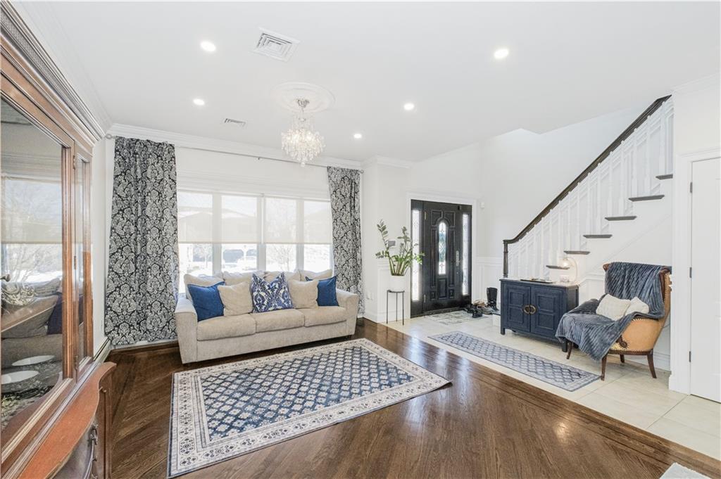 243 Carteret Street Tottenville Tottenville NY 10307