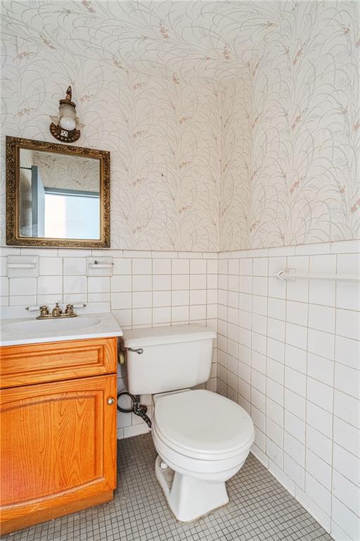 2483 West 16th Street Bensonhurst Brooklyn NY 11214