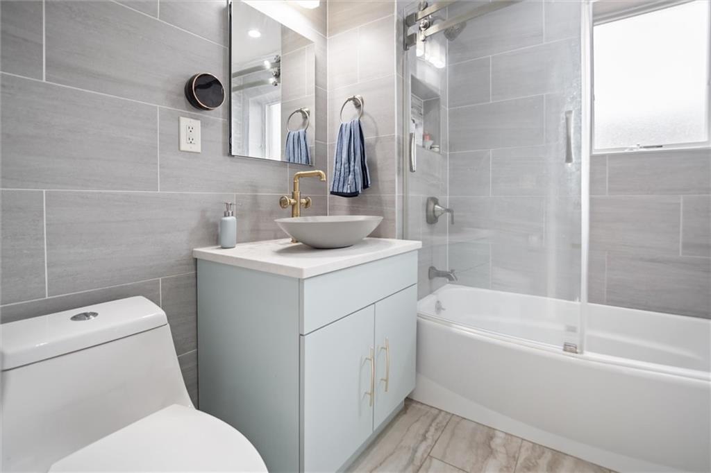 1523 74th Street Dyker Heights Brooklyn NY 11228