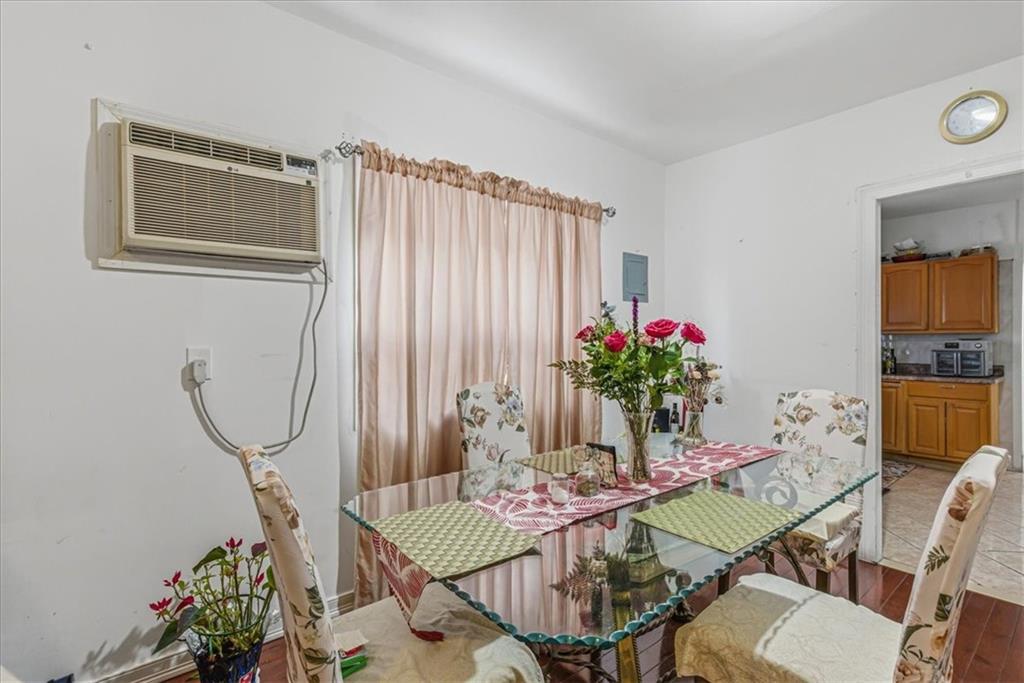 10152 102nd Street Richmond Hill Ozone Park NY 11416