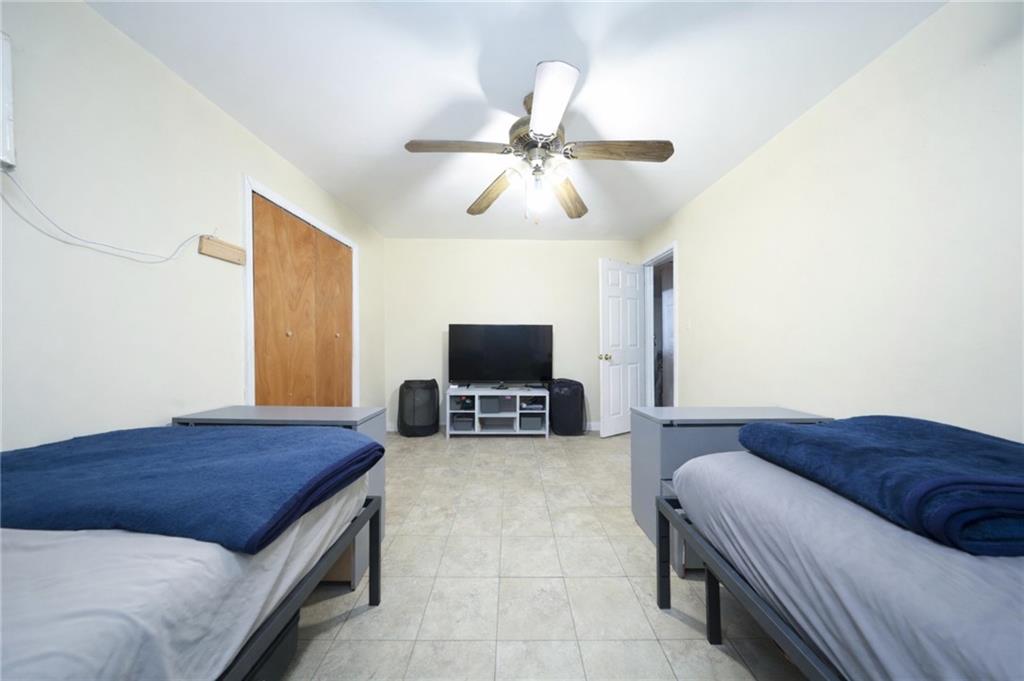 160 Bay 28th Street Bath Beach Brooklyn NY 11214