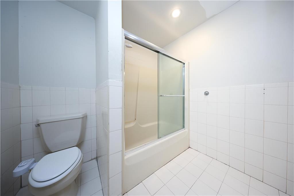 160 Bay 28th Street Bath Beach Brooklyn NY 11214