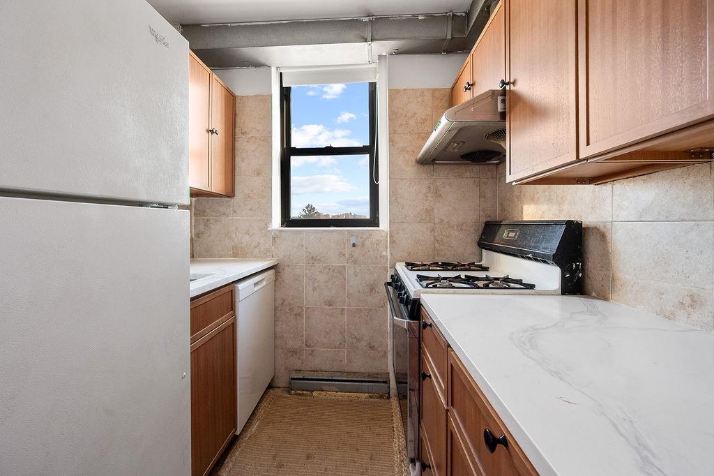 153 Bay 26th Street Bensonhurst Brooklyn NY 11214