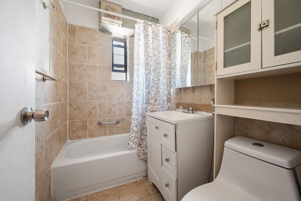 153 Bay 26th Street Bensonhurst Brooklyn NY 11214