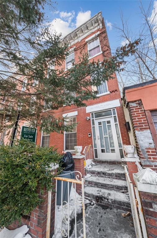 10 Gunther Place Ocean Hill Brooklyn NY 11233