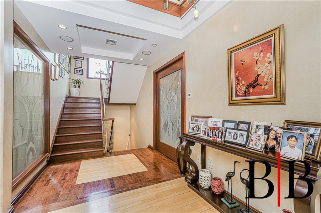 73 Barlow Drive Mill Basin Brooklyn NY 11234