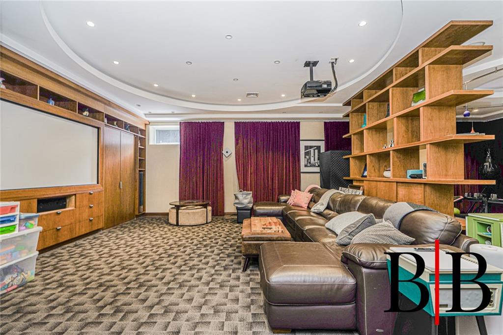 73 Barlow Drive Mill Basin Brooklyn NY 11234