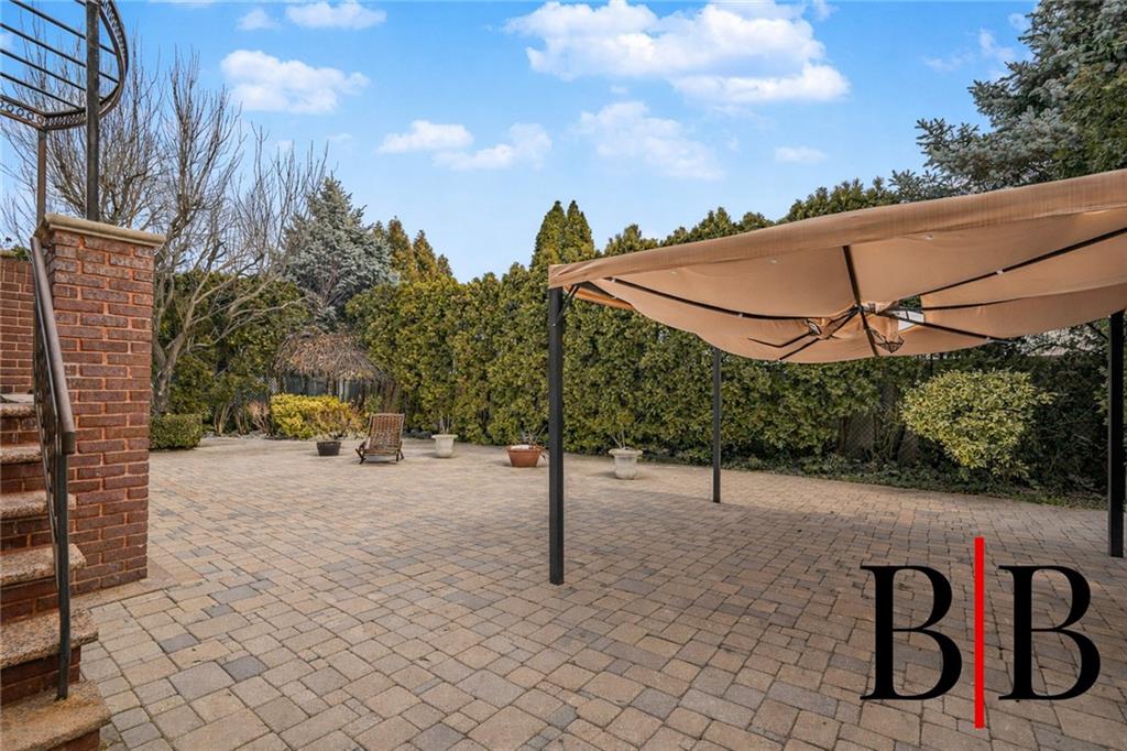 73 Barlow Drive Mill Basin Brooklyn NY 11234