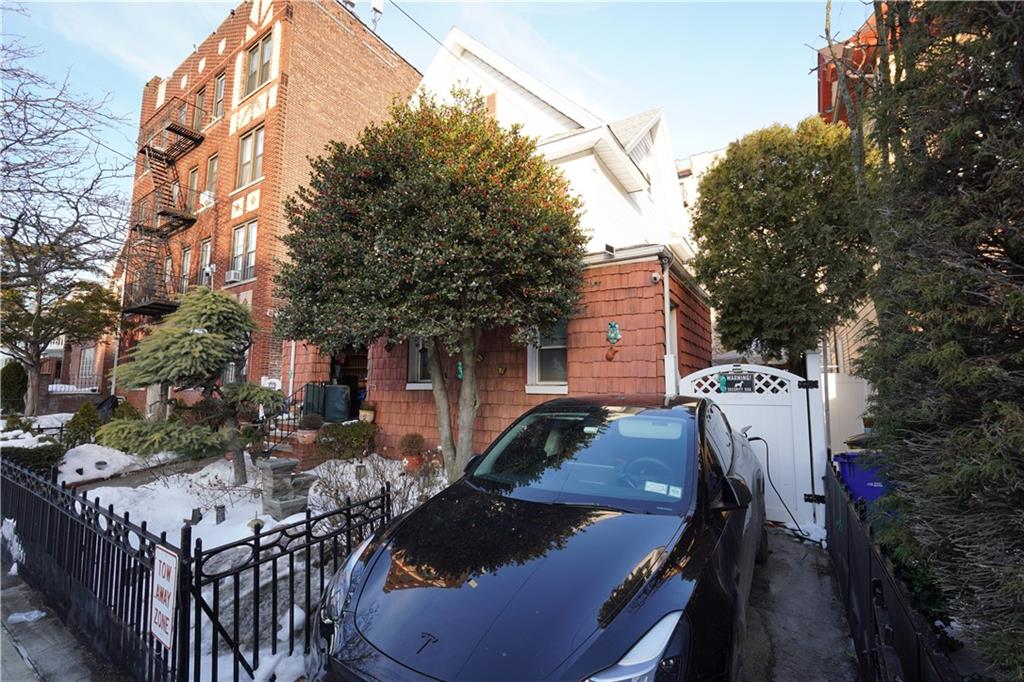 2053 East 17th Street Homecrest Brooklyn NY 11229