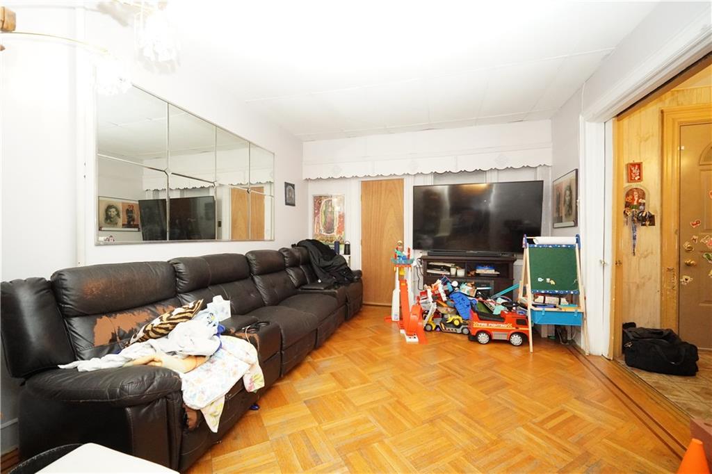 2053 East 17th Street Homecrest Brooklyn NY 11229