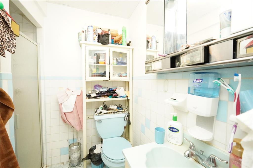 2053 East 17th Street Homecrest Brooklyn NY 11229