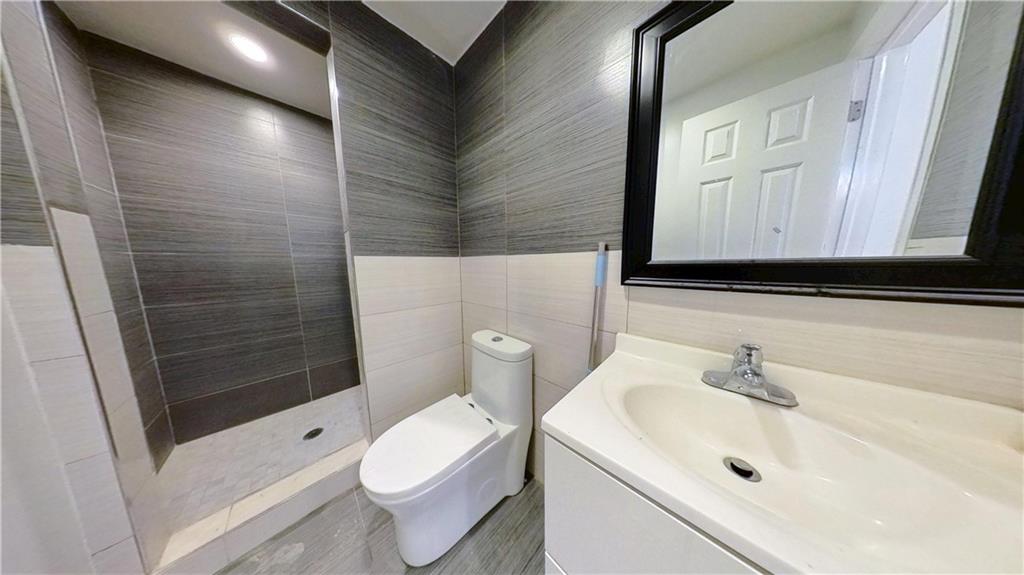 32-20 156th Street Flushing Flushing NY 11354