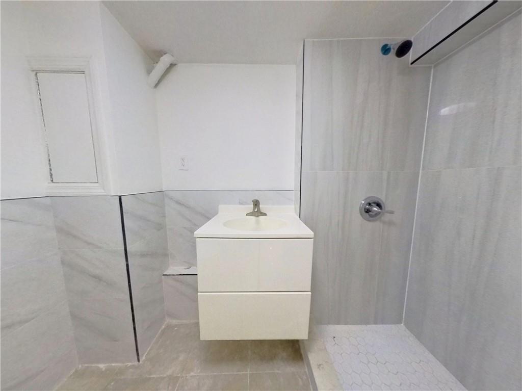 32-20 156th Street Flushing Flushing NY 11354