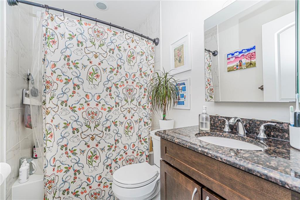 182 Roman Avenue Bulls Head Staten Island NY 10314