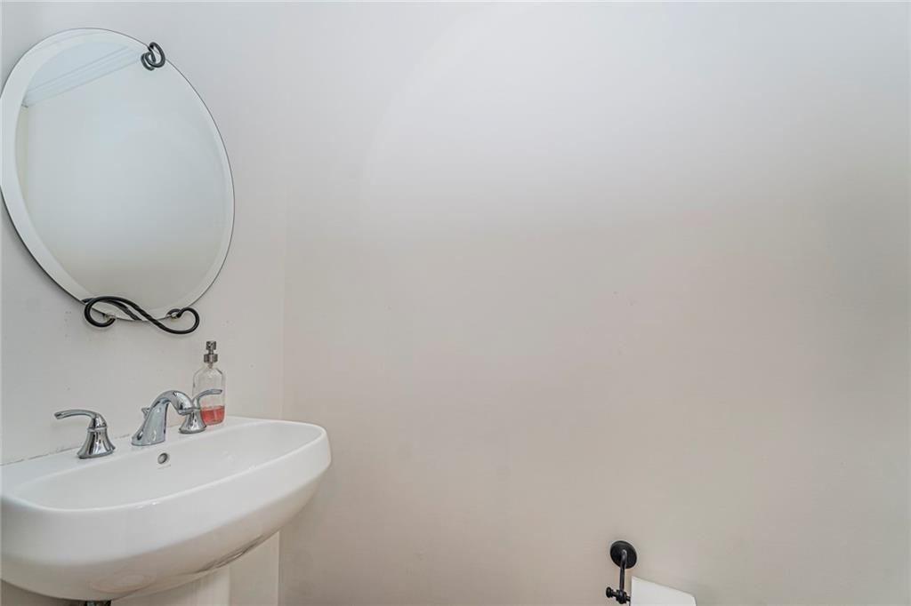 182 Roman Avenue Bulls Head Staten Island NY 10314