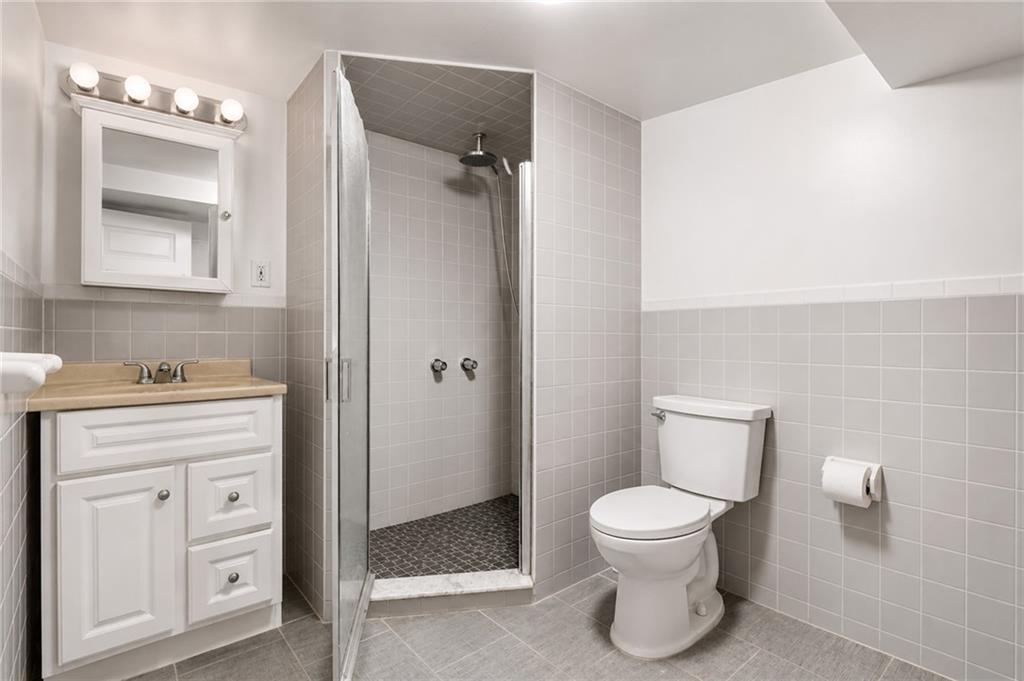 6801 Ridge Boulevard Bay Ridge Brooklyn NY 11220