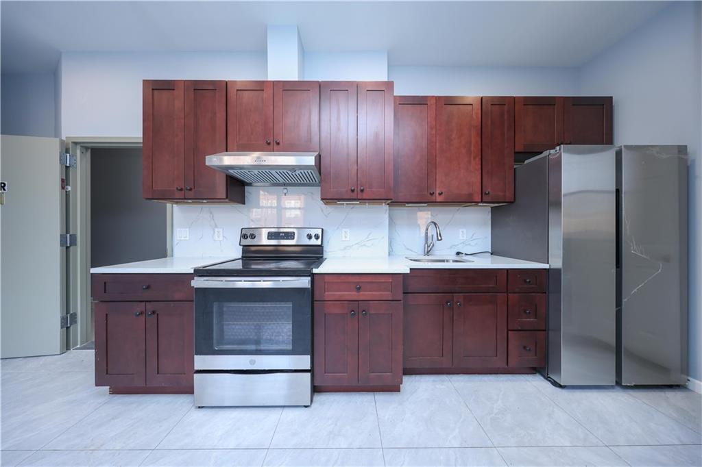 7202 13th Avenue Dyker Heights Brooklyn NY 11228