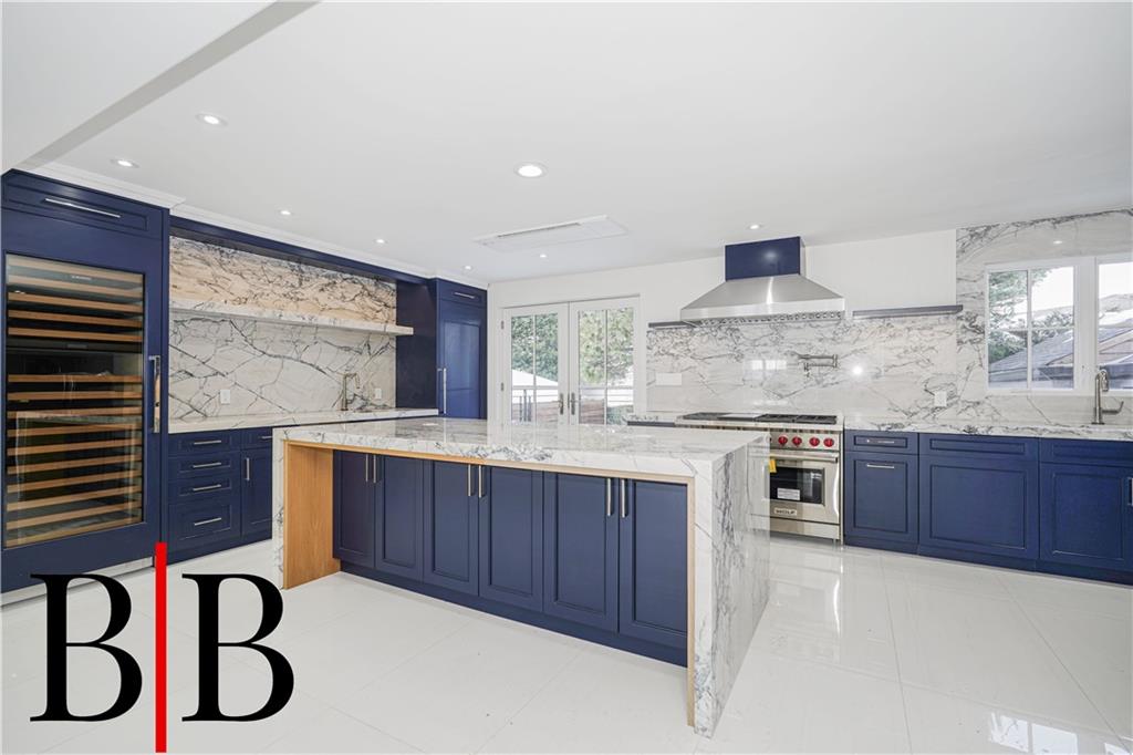 82 Piedmont Avenue Richmond Town Staten Island NY 10305