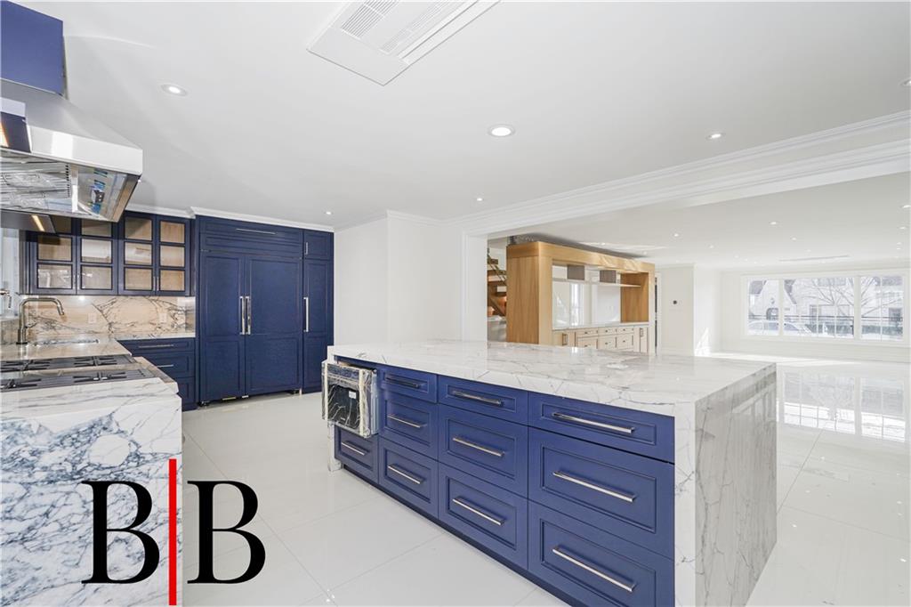 82 Piedmont Avenue Richmond Town Staten Island NY 10305