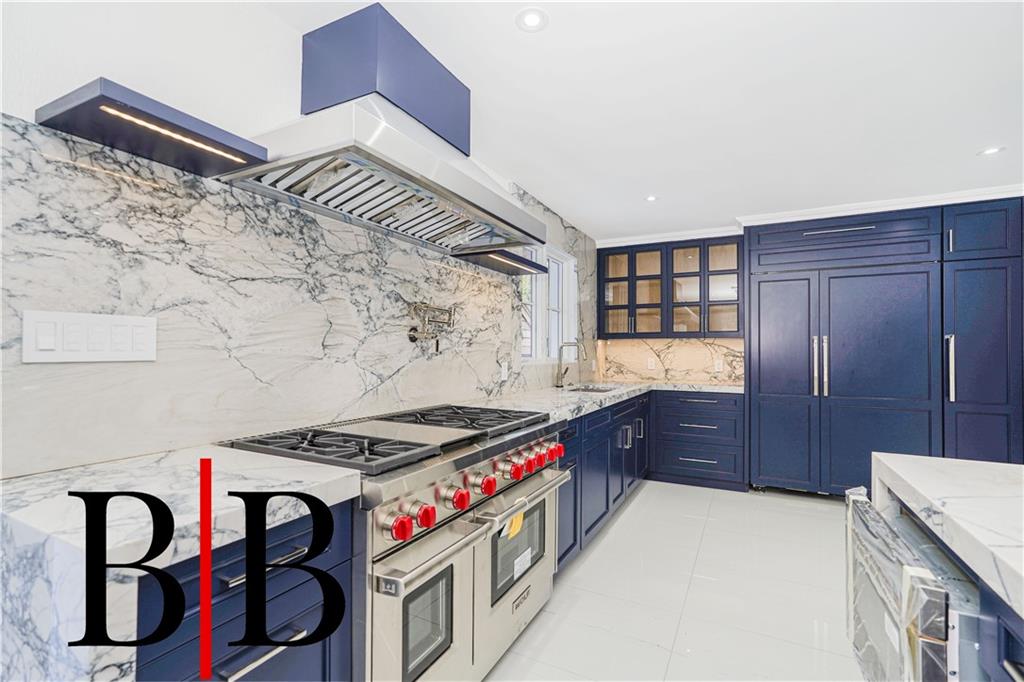 82 Piedmont Avenue Richmond Town Staten Island NY 10305