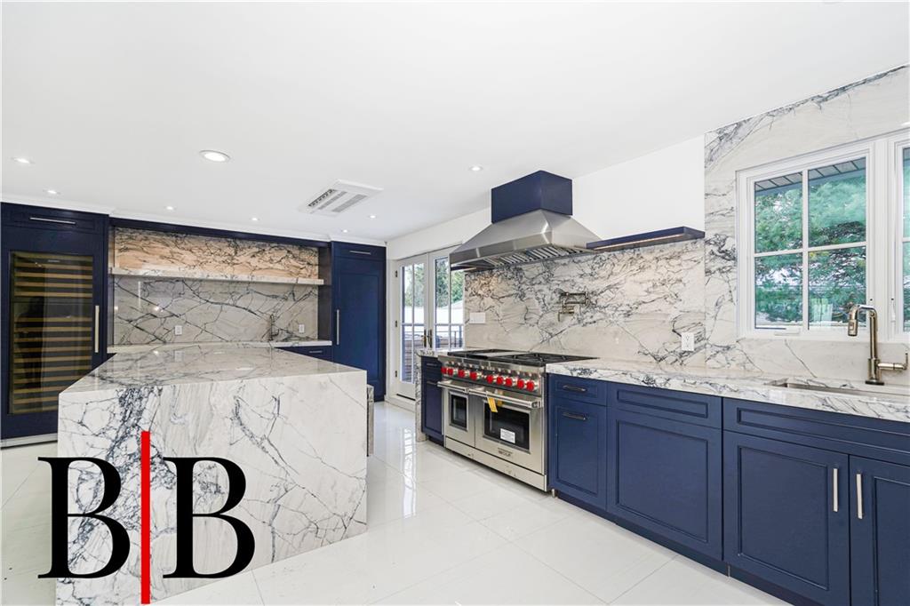 82 Piedmont Avenue Richmond Town Staten Island NY 10305