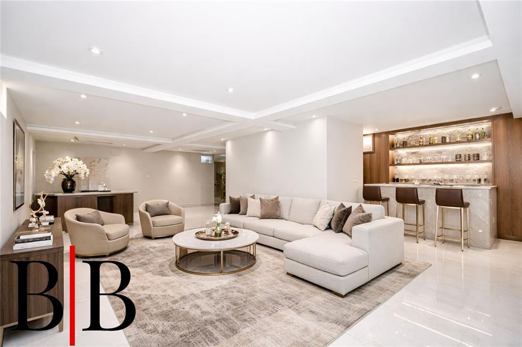 82 Piedmont Avenue Richmond Town Staten Island NY 10305