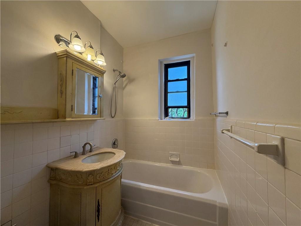 2515 Glenwood Road Midwood Brooklyn NY 11230