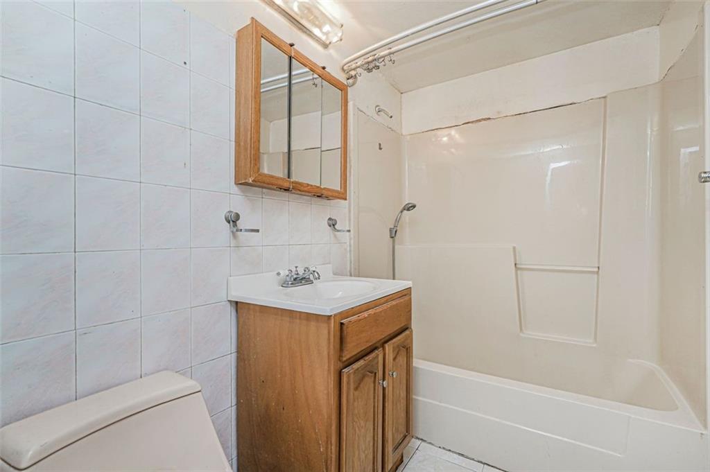 2817 East 26th Street Sheepshead Bay Brooklyn NY 11235