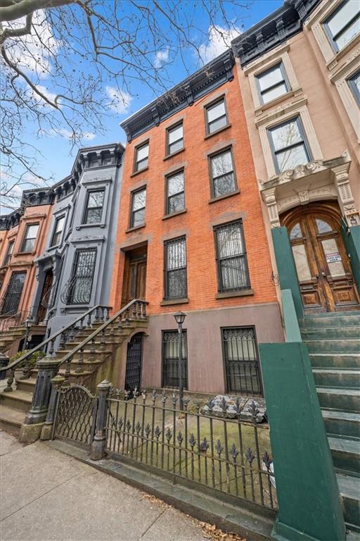 54 Berkeley Place Park Slope Brooklyn NY 11217