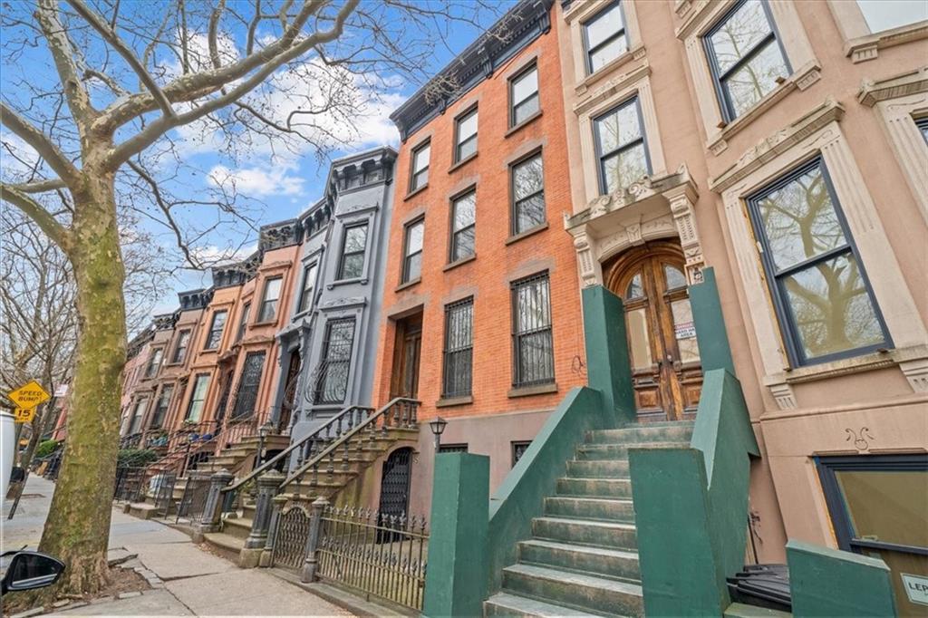 54 Berkeley Place Park Slope Brooklyn NY 11217
