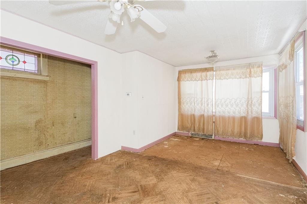 6252 80th Road Glendale Glendale NY 11385