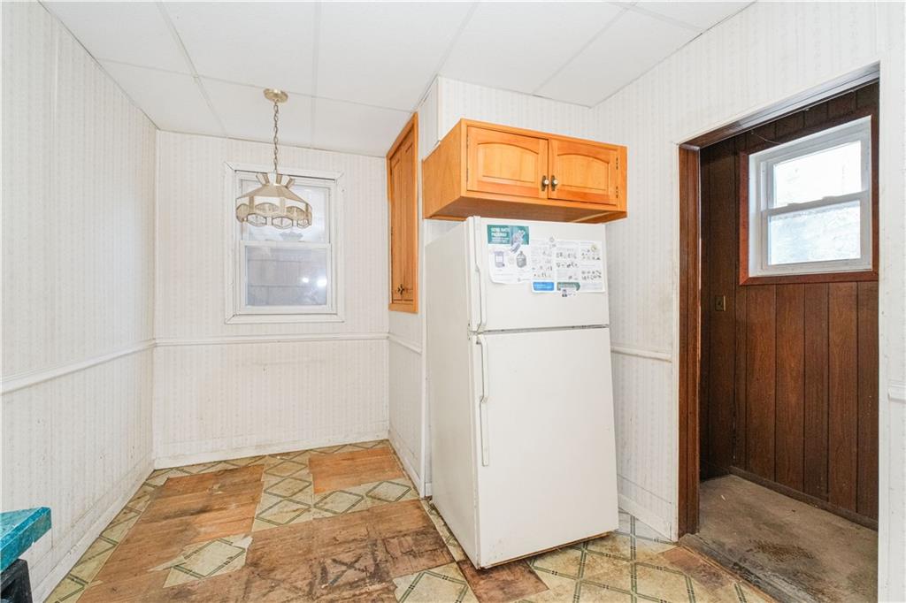 6252 80th Road Glendale Glendale NY 11385