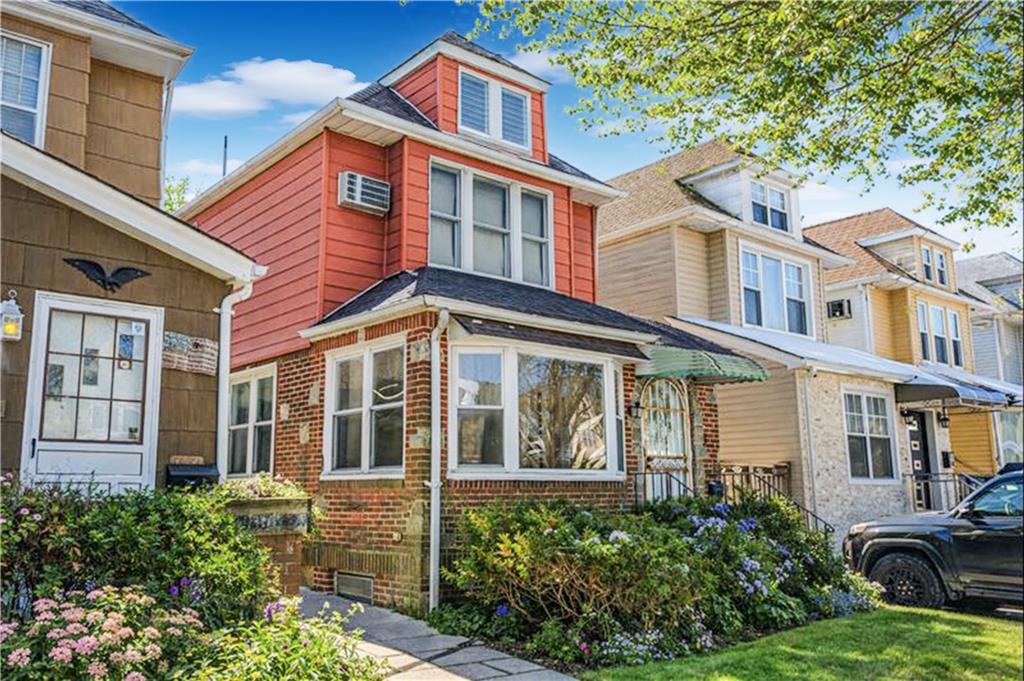 6252 80th Road Glendale Glendale NY 11385